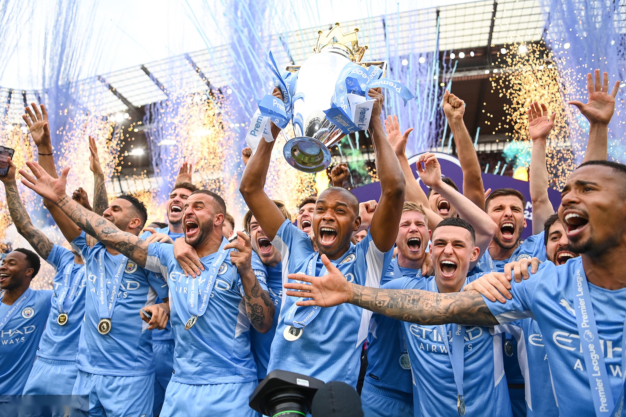 己的个人素 己的个人素